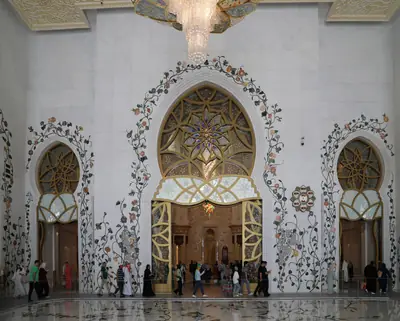 The prayer-hall atrium of the Sheikh Zayed Grand Mosque, Abu Dhabi