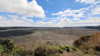 Kīlauea crater in Hawaiʻi Volcanoes National Park