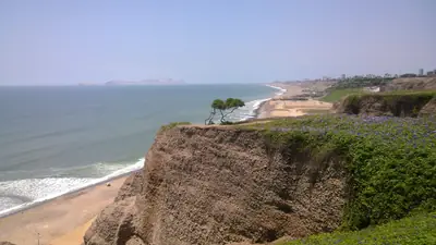 The cliffs and coast of Lima