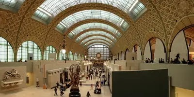The great vaulted nave of the former railway station inside the Musée d'Orsay