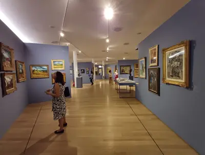 A gallery of 19th- and 20th-century paintings in the Museo Soumaya
