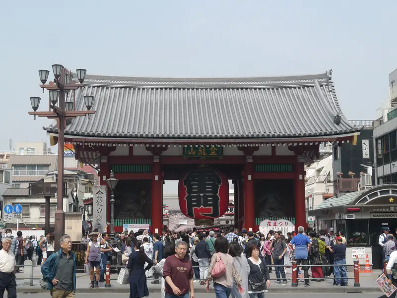 Kaminarimon, the Thunder Gate of Sensō-ji temple in Asakusa