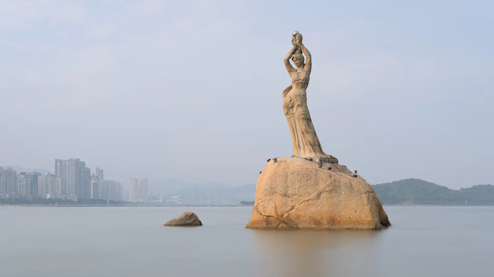 The Fisher Girl statue, Zhuhai
